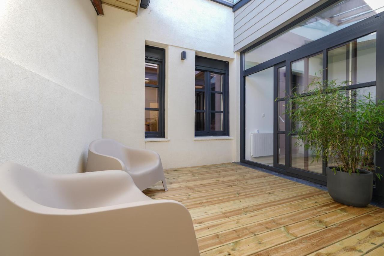 La Villa Berenice « Le Patio » En Coeur De Ville Saint-Amand-les-Eaux Bagian luar foto