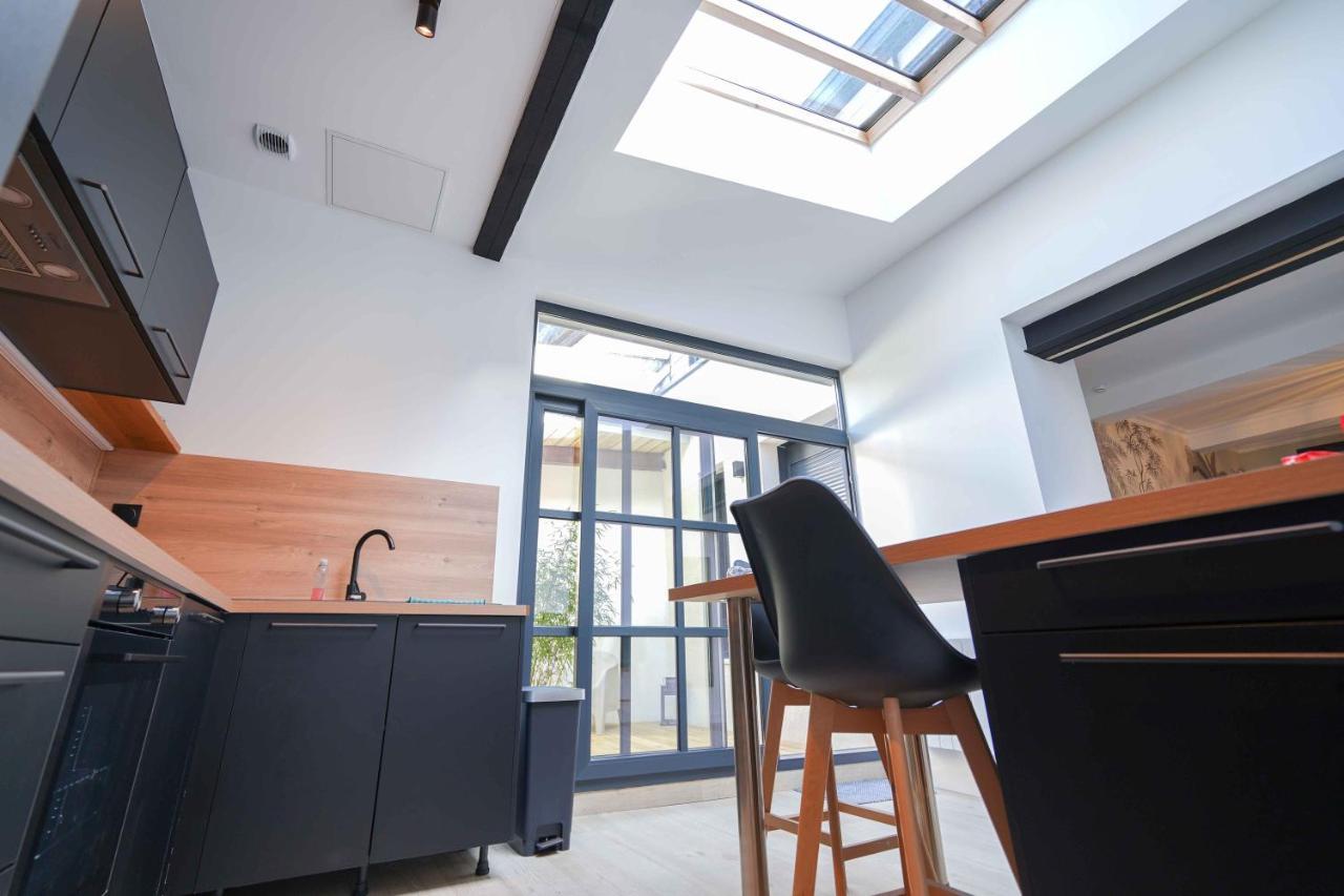 La Villa Berenice « Le Patio » En Coeur De Ville Saint-Amand-les-Eaux Bagian luar foto